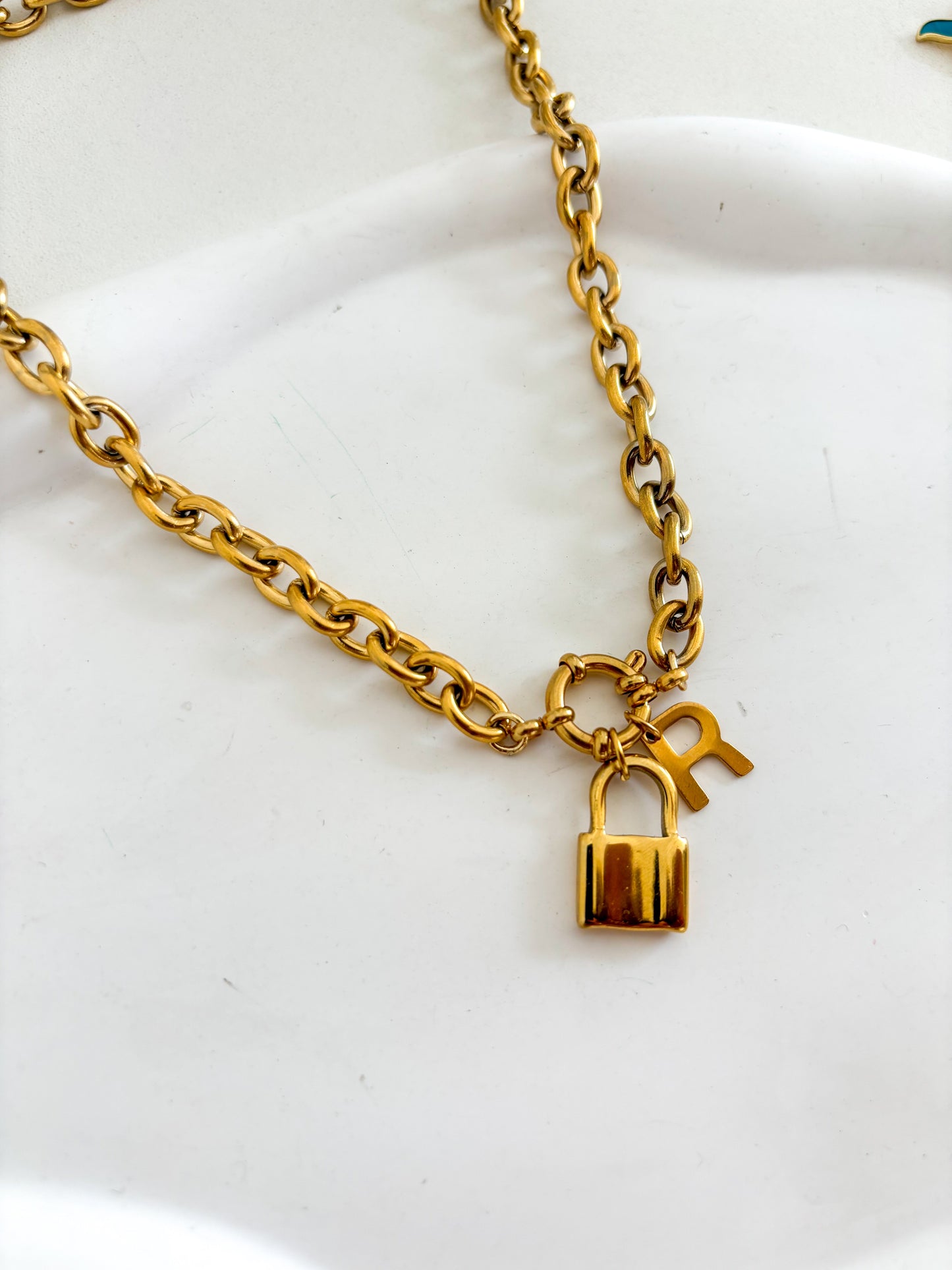 Collar encanto 2