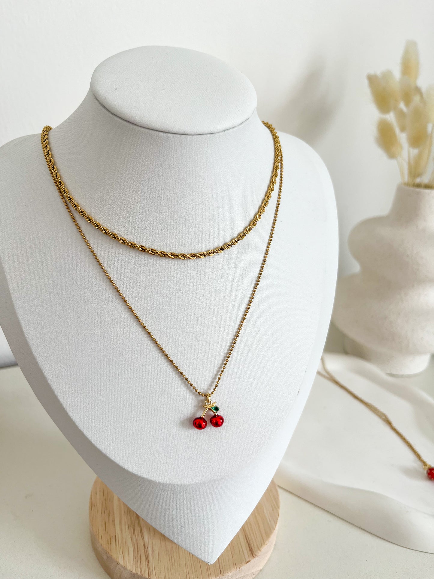 Collar frutal