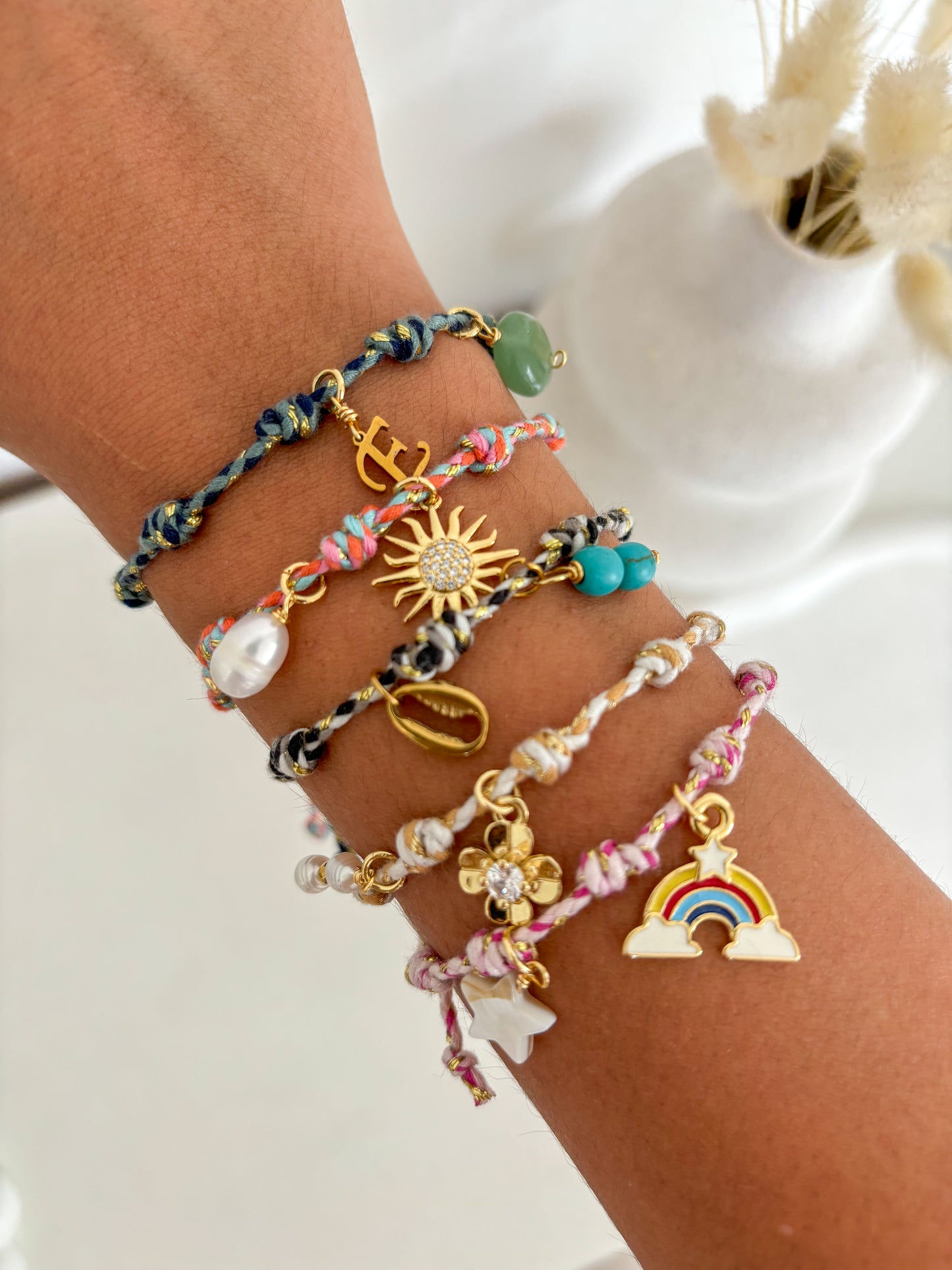 Pulsera encanto nudos